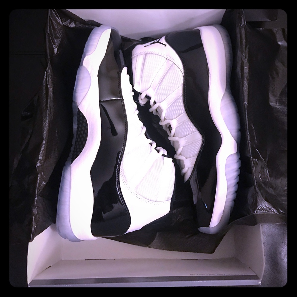 Jordan Concord 11’s Brand New
